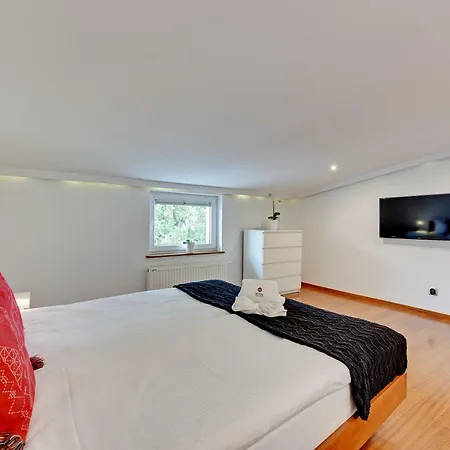 Seaside Vegas 190 M From The By Renters * Сопот